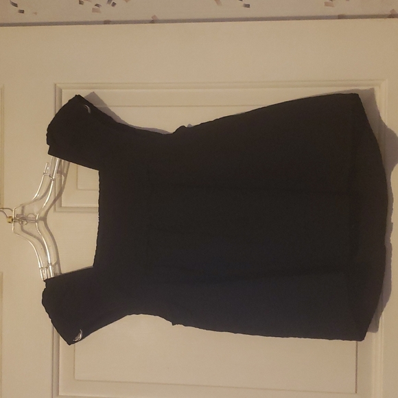 Black button detail top - Picture 4 of 6